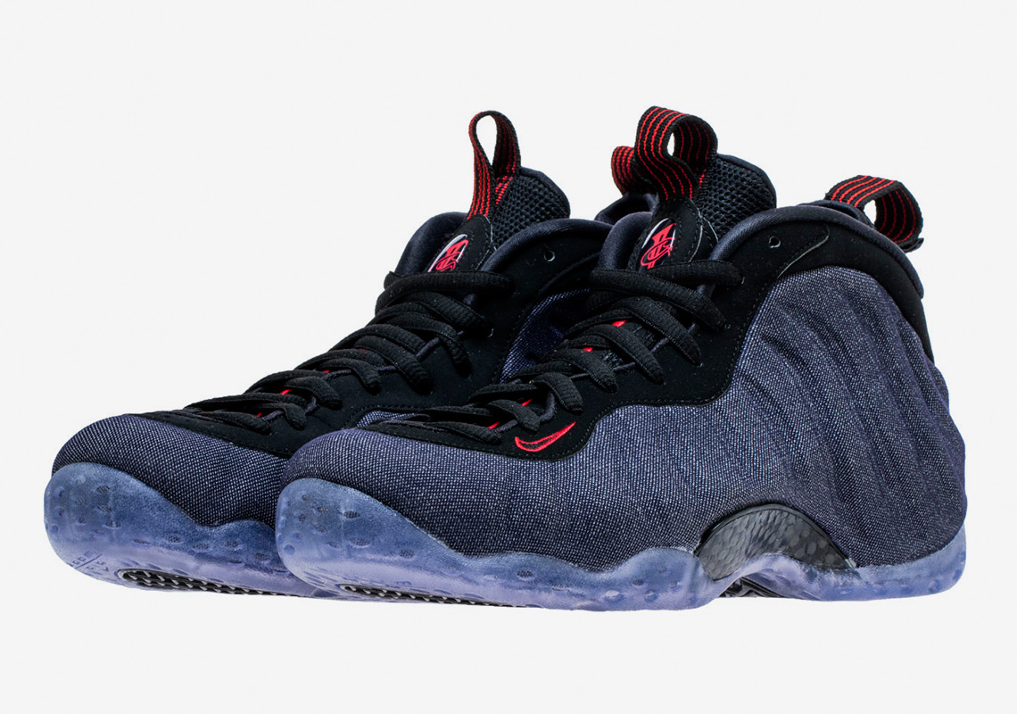 Detailed Look At The Nike Air Foamposite One "Denim"