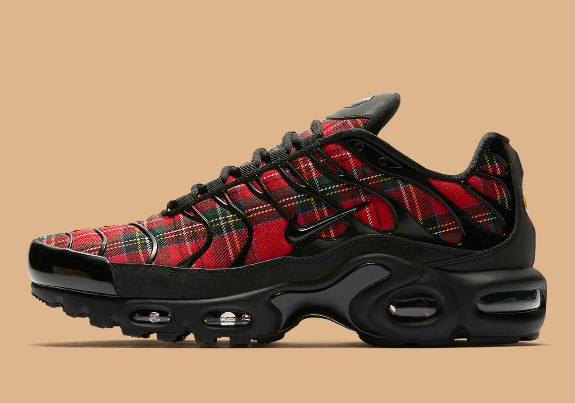 The Nike Air Max Plus Prepares For Fall With Tartan Prints