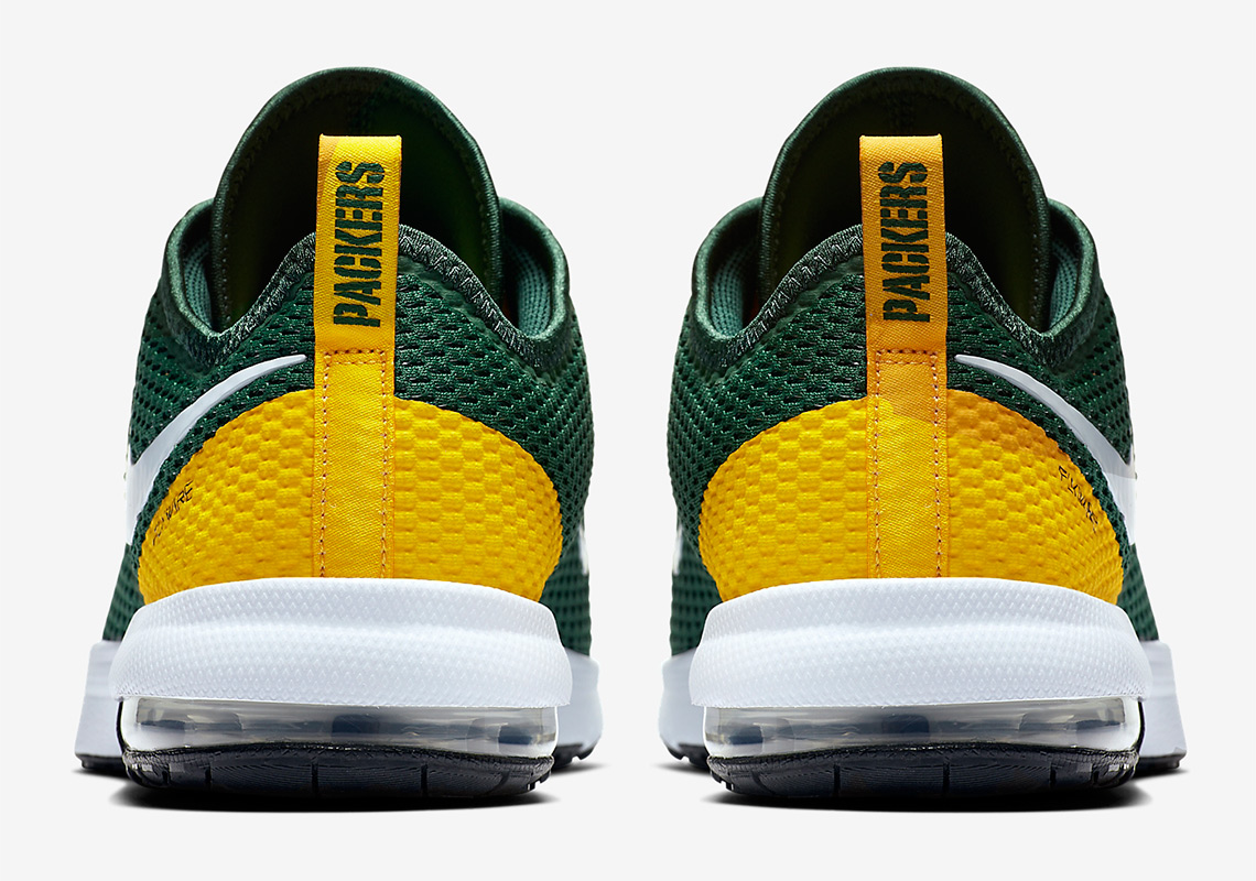 Nike Air Max Typha Packers 0