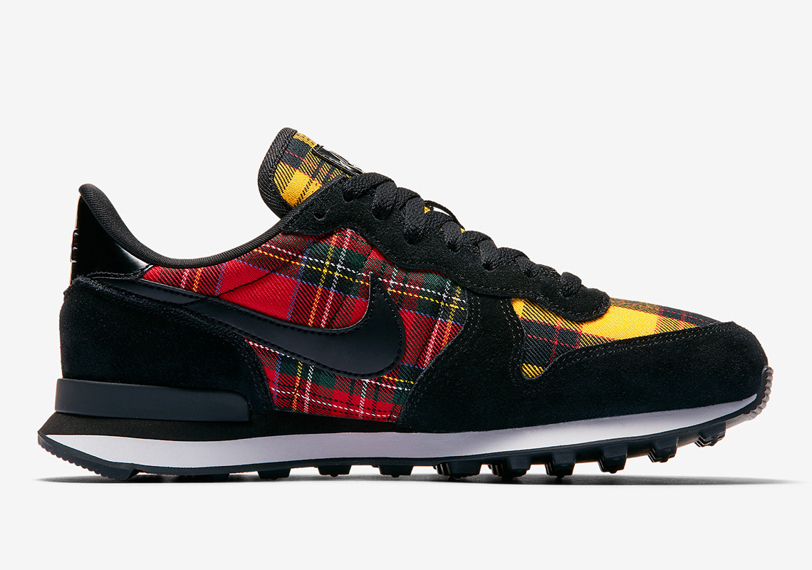 Nike Internationalist Tartan Av8221 001 5