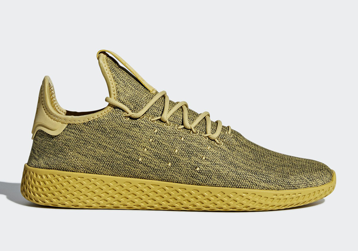 Pharrell Adidas Tennis Hu 12