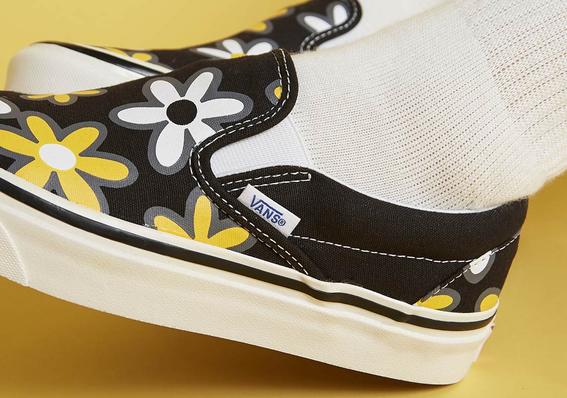 Size Vans Slip On Floral Black 2