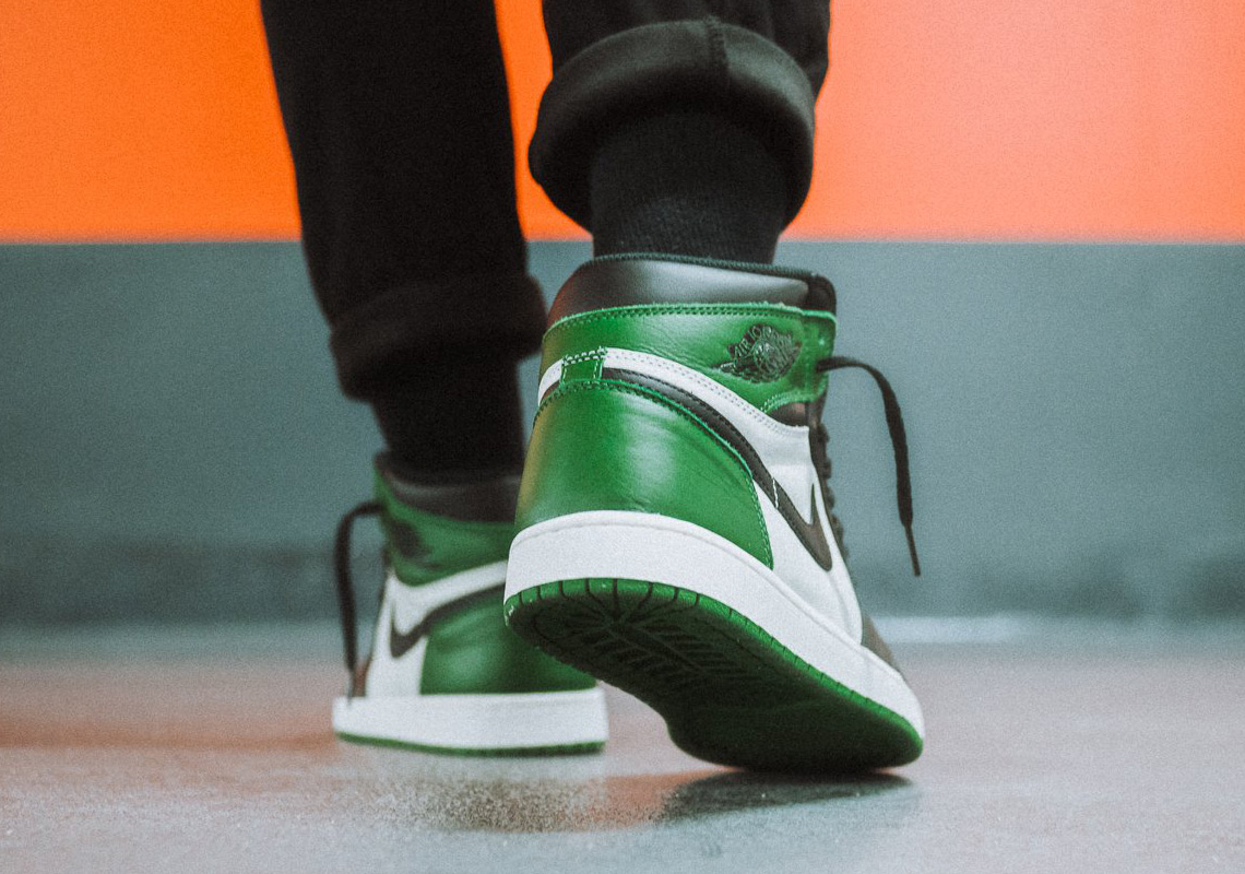 Air Jordan 1 Pine Green Where To Buy 4