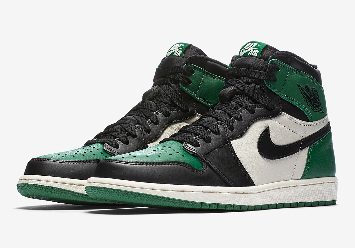 Official Images Of The Air Jordan 1 Retro High OG "Pine Green"