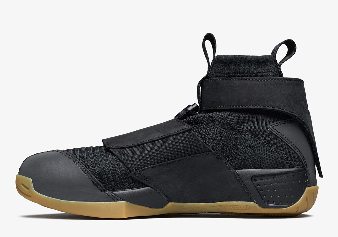 Air Jordan 20 Flyknit Black Gum 3