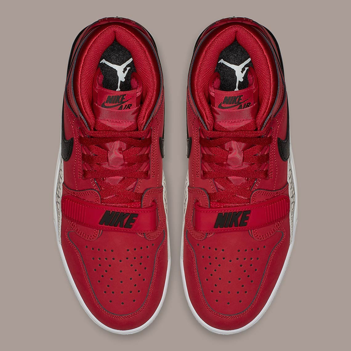 Jordan Legacy 312 Toro Av3922 601 4