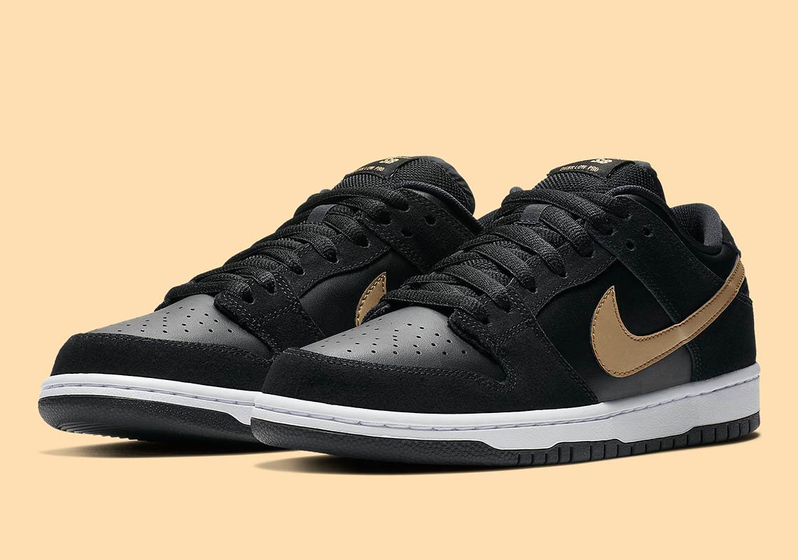 Nike SB Is Bringing Back The Takashi Dunks