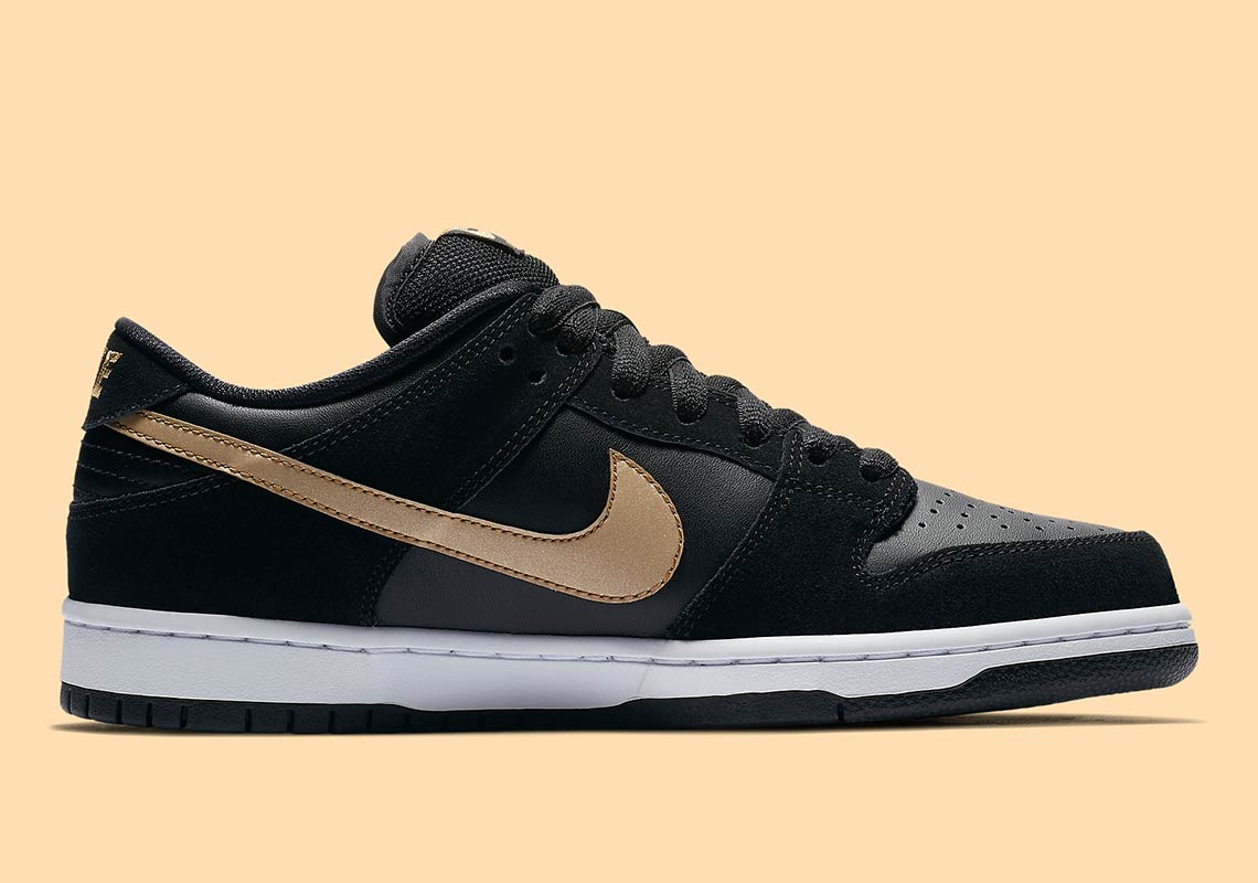 Nike Sb Dunk Low Takashi Bq6817 002 5