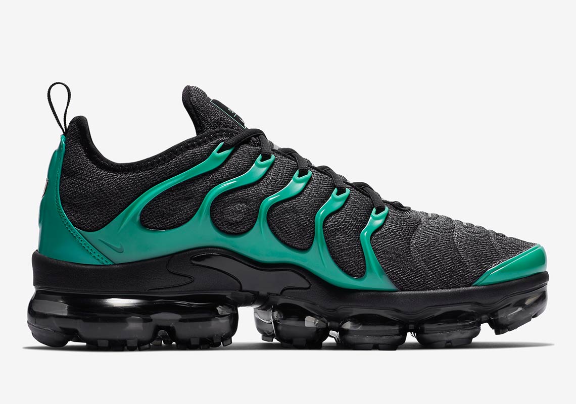 Nike Vapormax Plus Eagles 924453 013 2