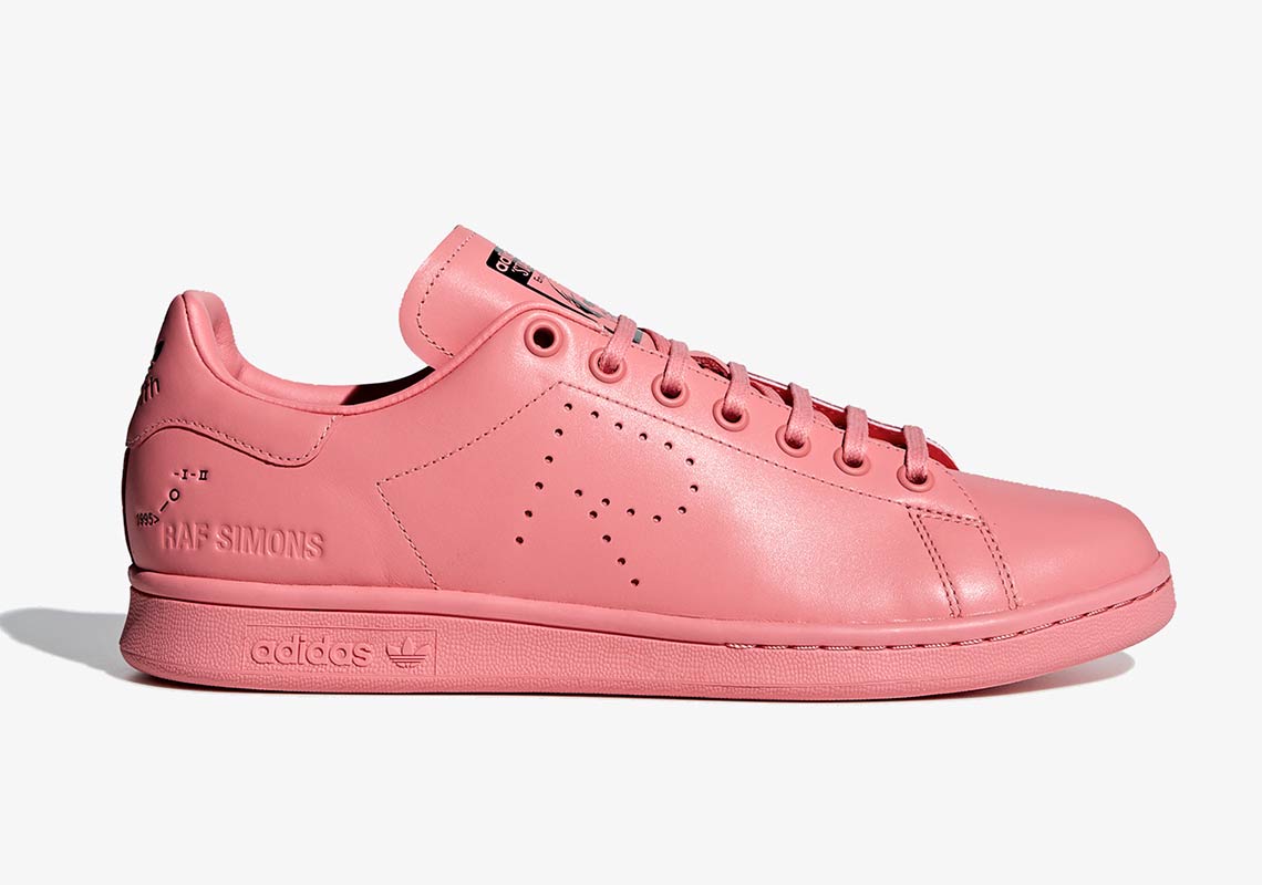 Raf Simons Is Bringing Back His adidas Stan Smith