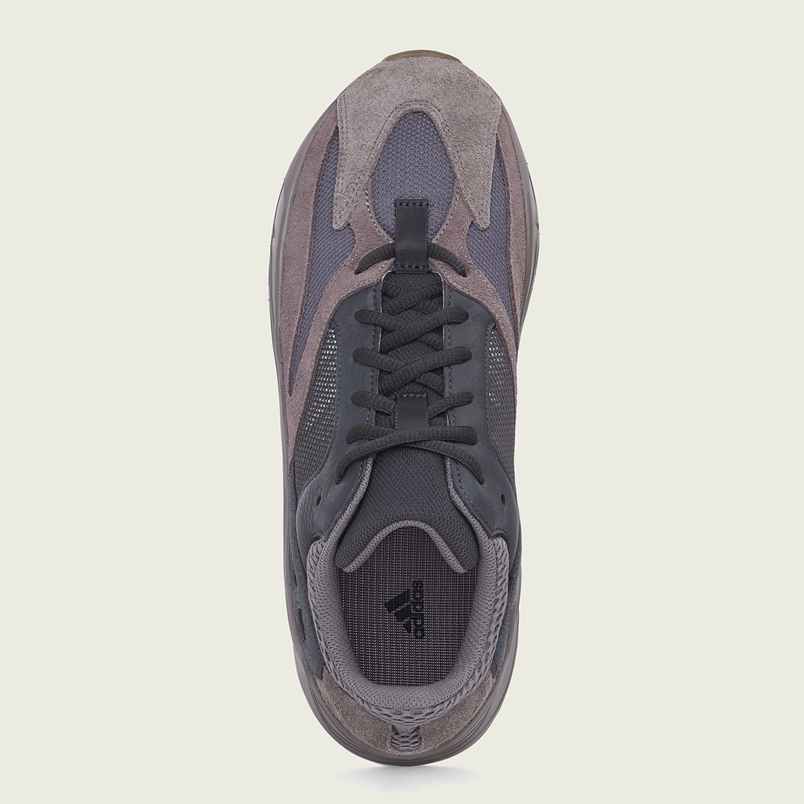 Adidas Yeezy 700 Mauve Ee9614 1