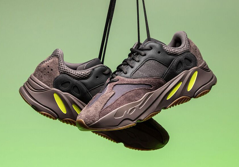 Adidas Yeezy Boost 700 Mauve 8