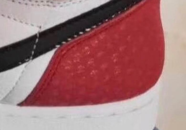 Air Jordan 1 Chicago Clear Soles 3