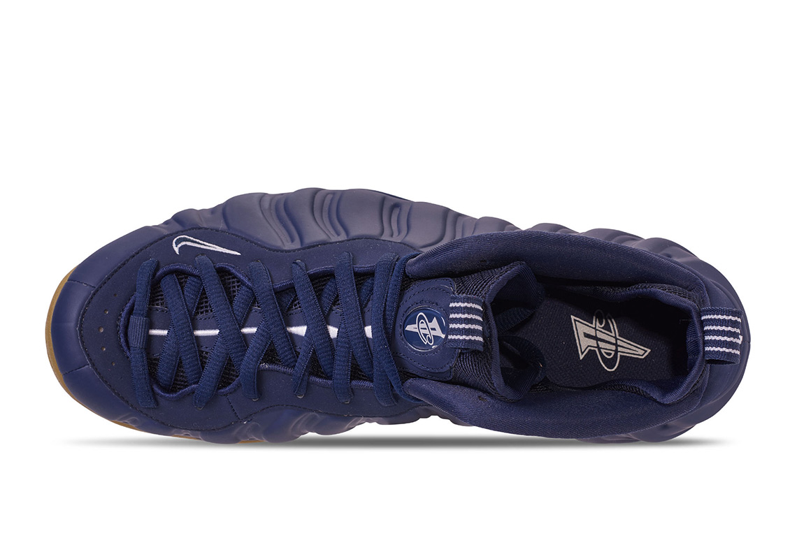 Nike Foamposite One Navy Gum Photos 2