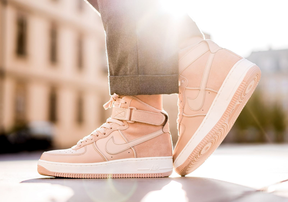 The Nike Air Force 1 High "Bio Beige" For Women Pairs Suede And Leather