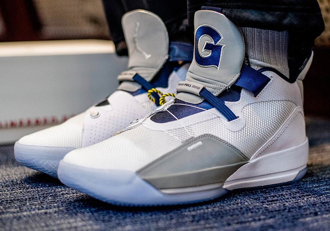 Air Jordan 33 Georgetown Pe 1