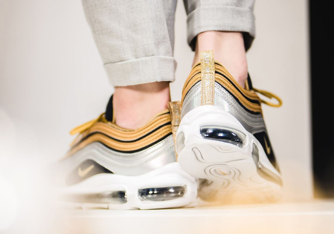 Nike Air Max 97 Wmns Aq4137 700 1