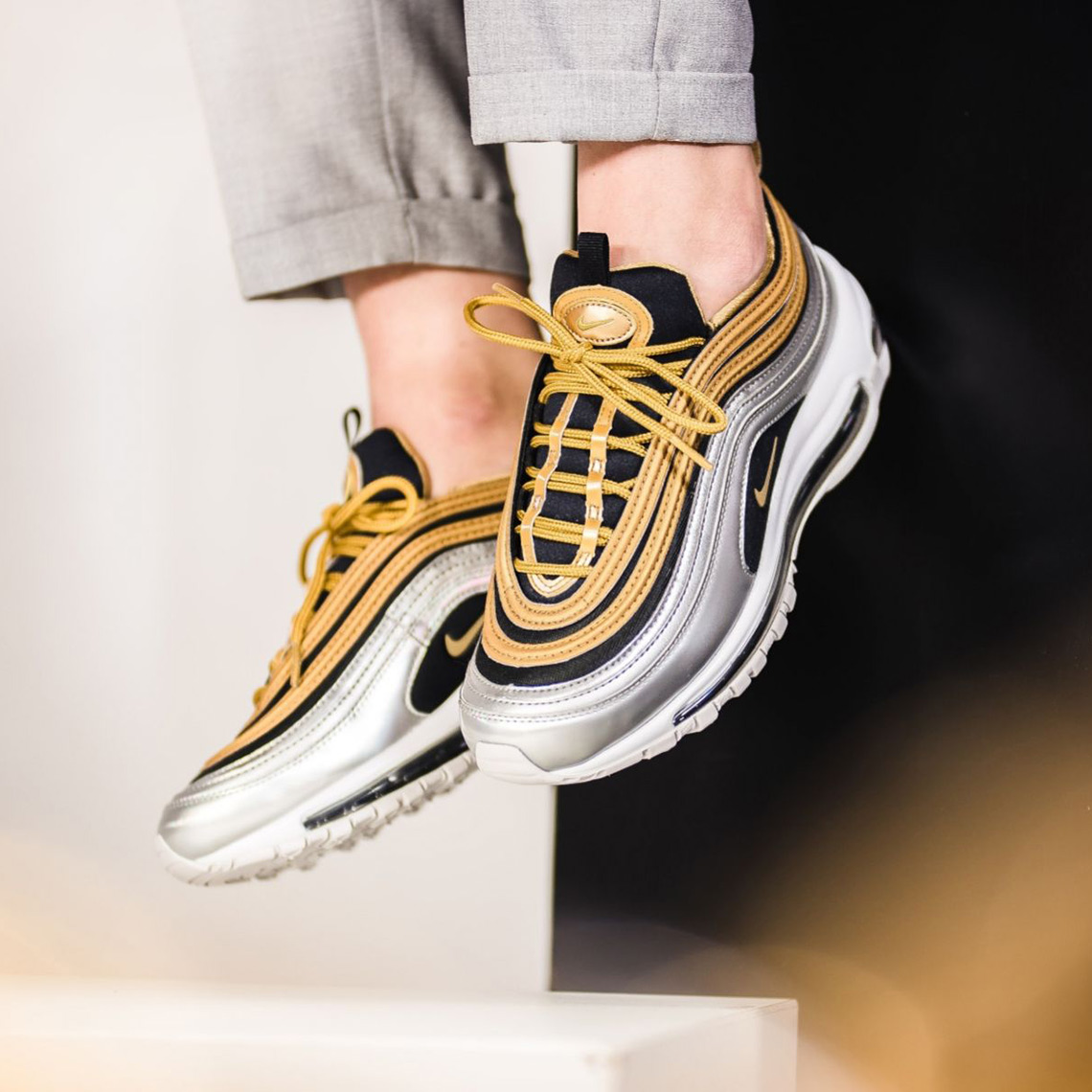 Nike Air Max 97 Wmns Aq4137 700 2