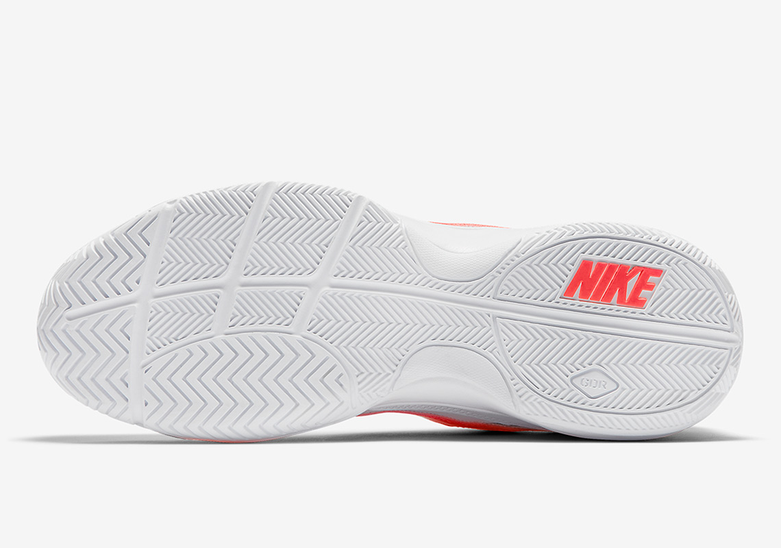 Nike Court Lite 845021 107 4