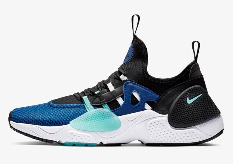 This Nike Huarache E.D.G.E. TXT Is Inspired By The Hyperadapt 1.0