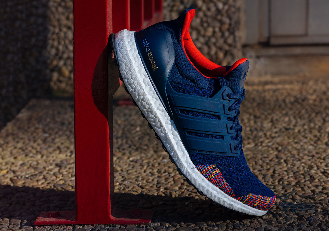 Ultraboost Multi Navy 1