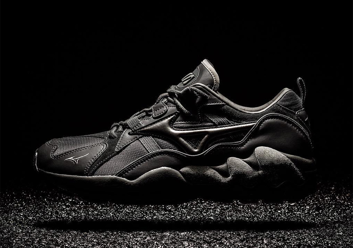 The Mizuno Wave Rider 1 OG Is Releasing In Triple Black