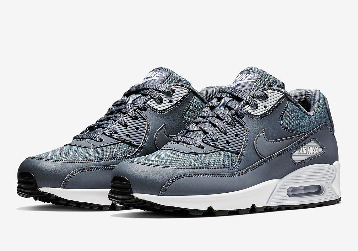 Nike Air Max 90 Essential “Armory Blue”