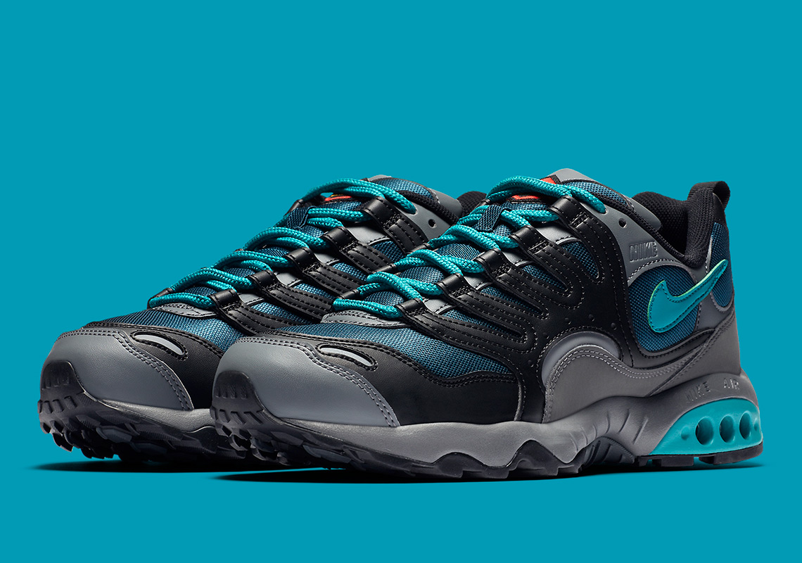 Nike's Terra Humara Grabs Grey And Teal Hues