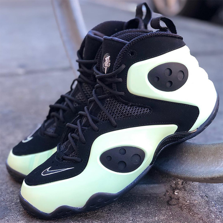 Nike Zoom Rookie Qs Glow In The Dark 2