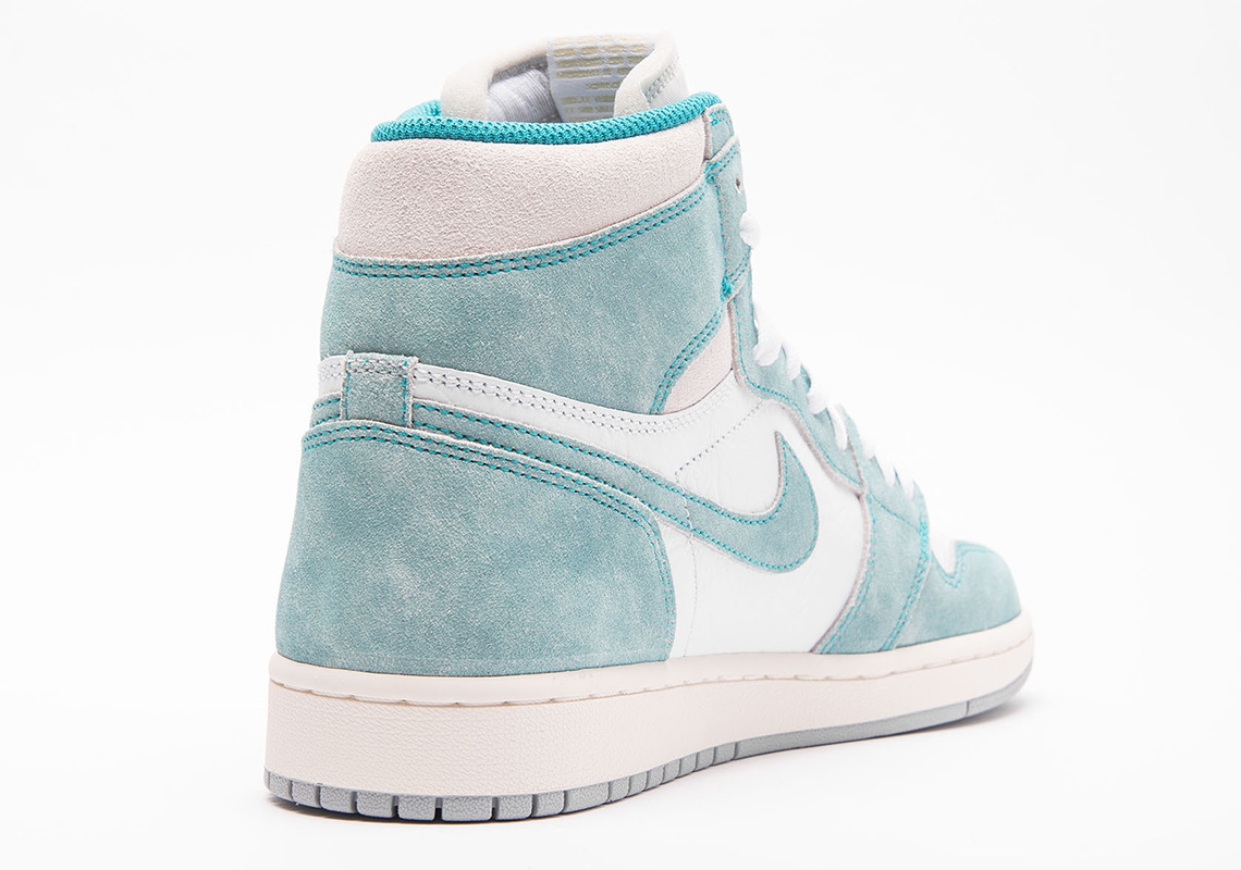 Air Jordan 1 Retro High Og Turbo Green White Sail Light Smoke Grey 555088 311 4