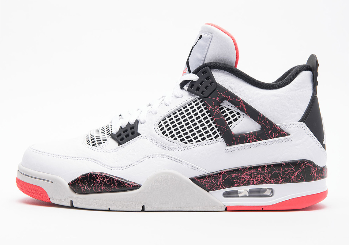 Air Jordan 4 Retro "Bright Crimson" Releases On March 2nd