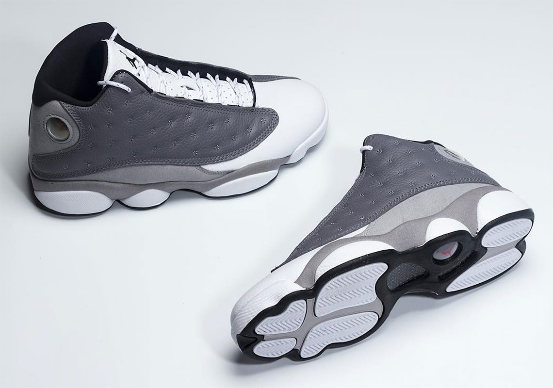 Air Jordan 13 "Atmosphere Grey" Releases In March