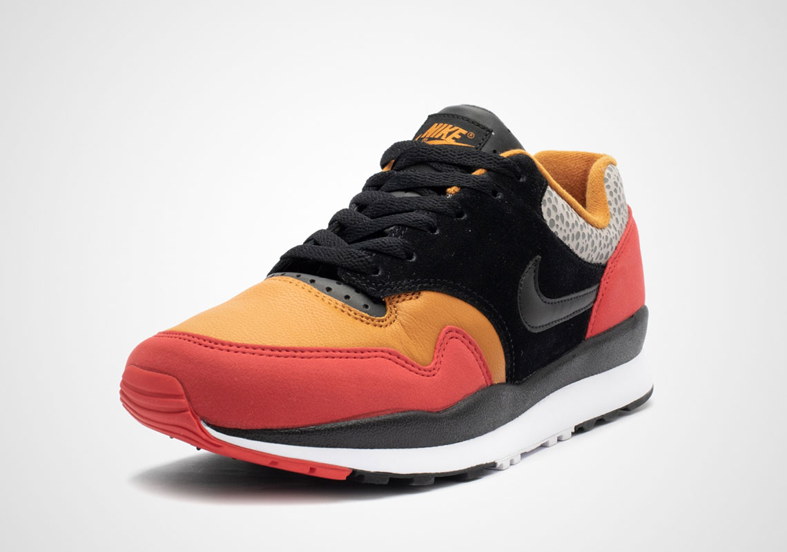 Nike Bq8418 600 Air Safari 2