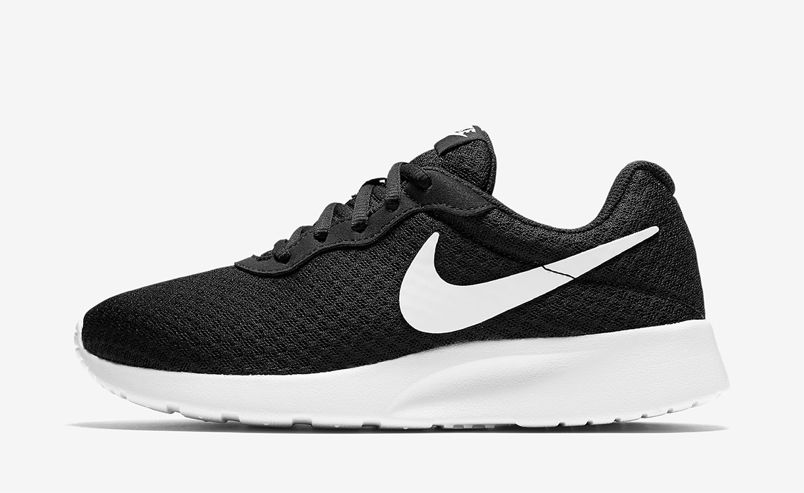 10 Best Selling Shoes 2018 Nike Tanjun 1