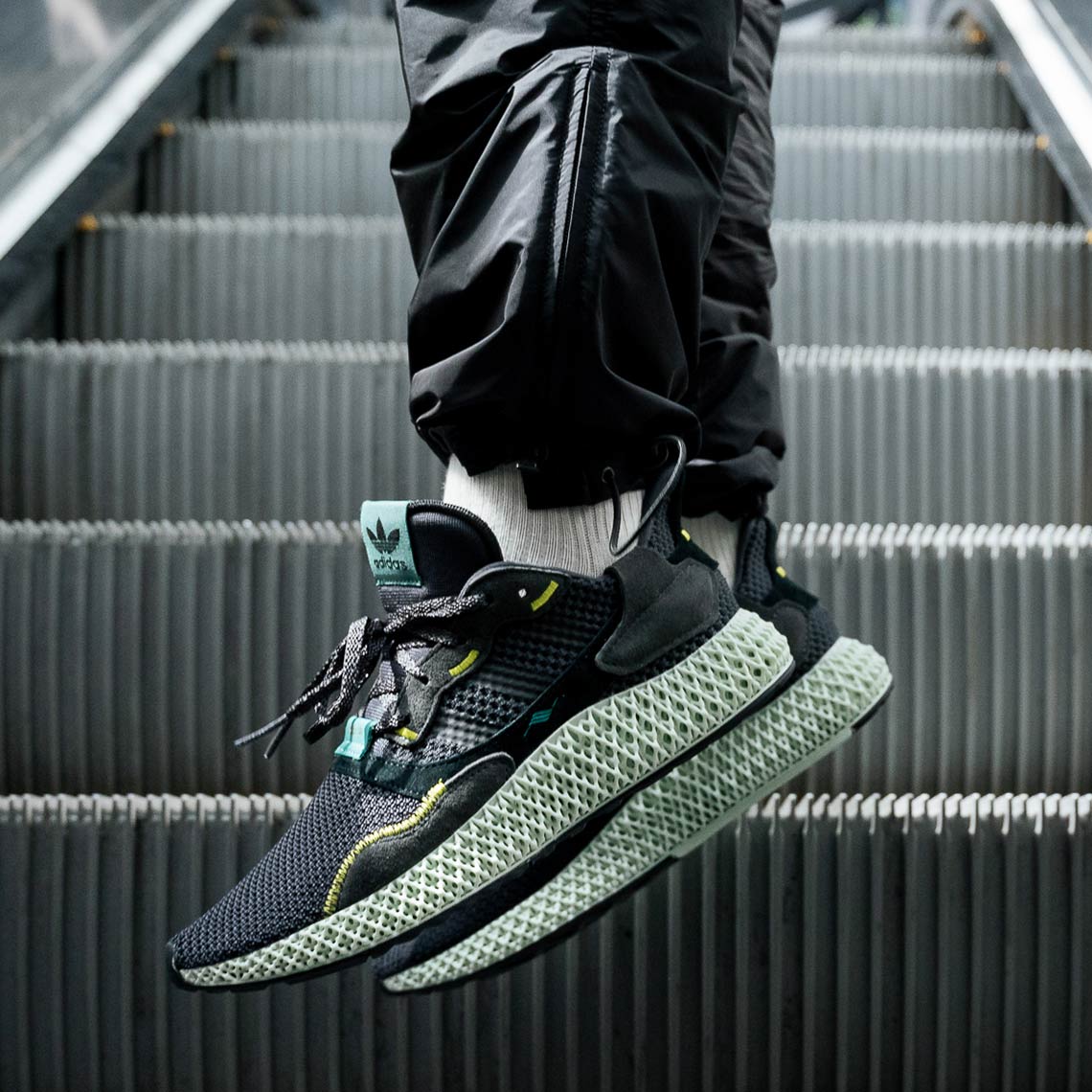 Adidas Zx4000 4d Carbon Release Date 3