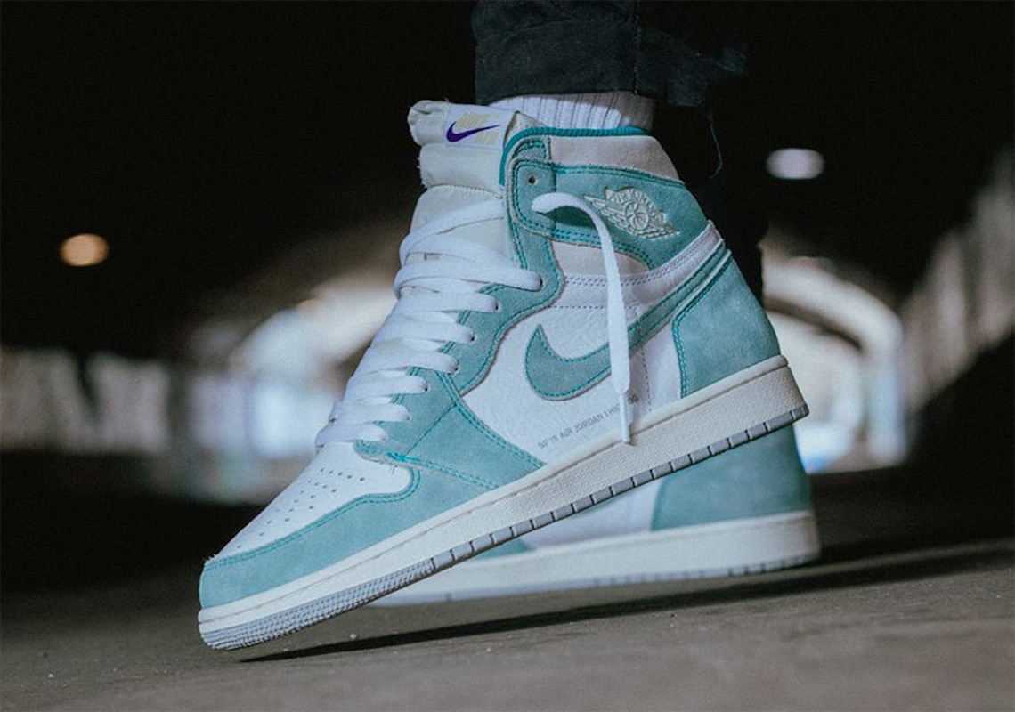 Buyer's Guide For The Air Jordan 1 Retro High OG "Turbo Green"