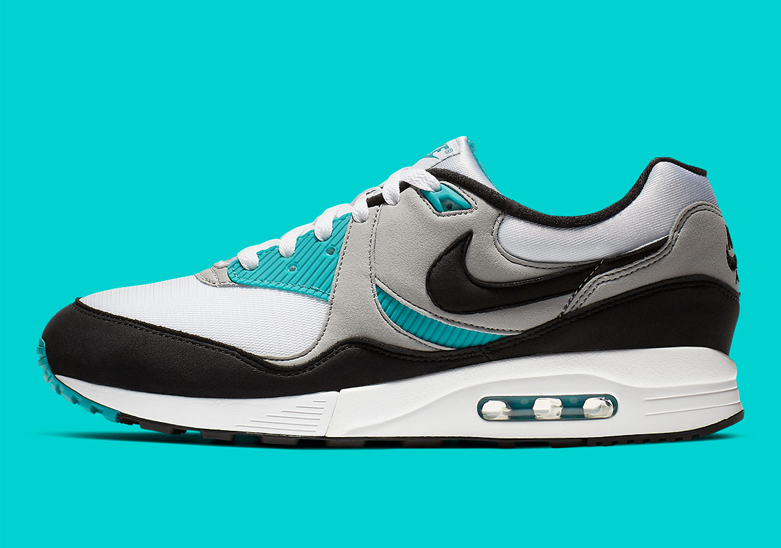 Nike Air Max Light Returns In Original Teal