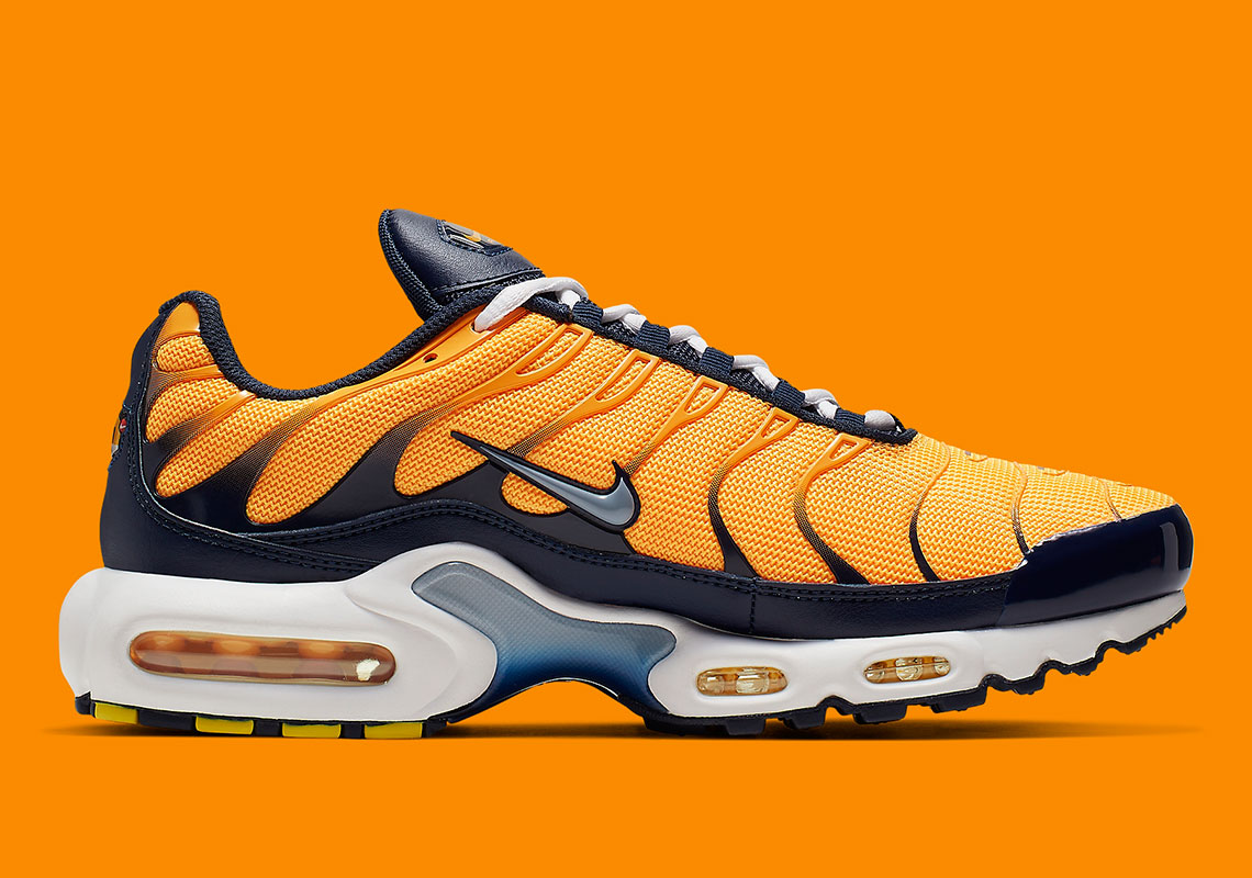 Nike Air Max Plus Orange Aj2013 800 1