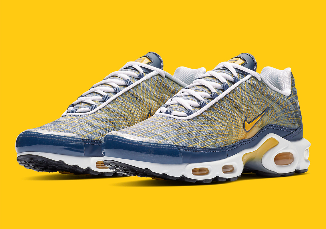 Nike Revives The Original Wave Grid Pattern For The Air Max Plus