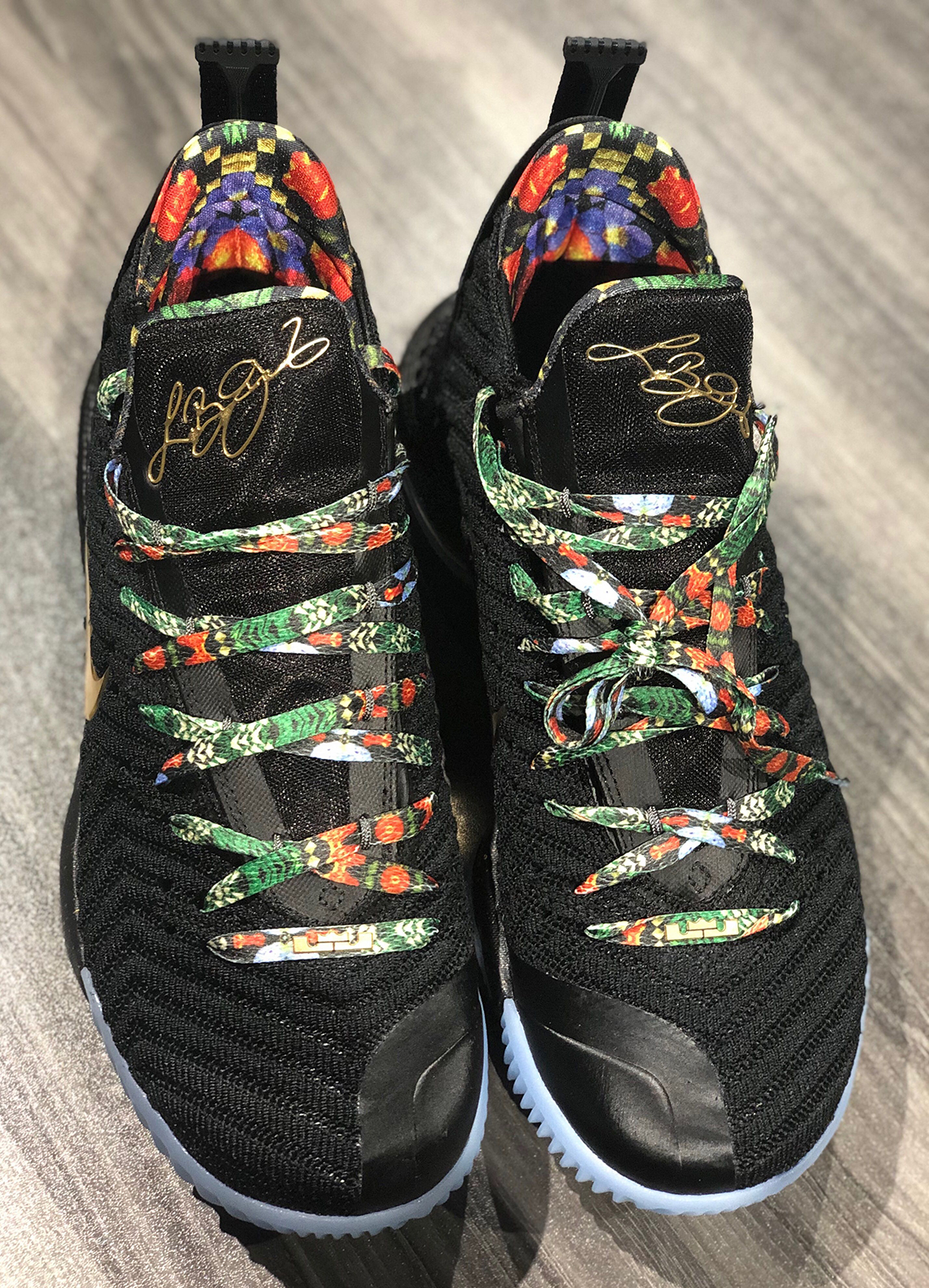 Nike Lebron 16 Watch The Throne