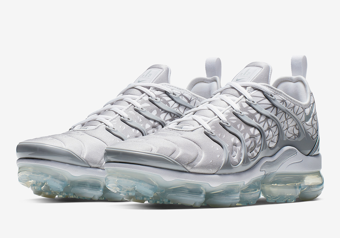 Nike Vapormax Plus 924453 106 2