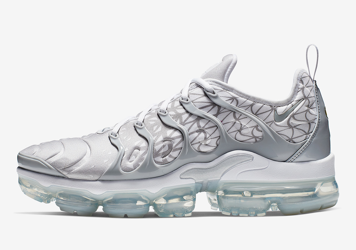 The Nike Vapormax Plus Returns In White And Silver With Patterns