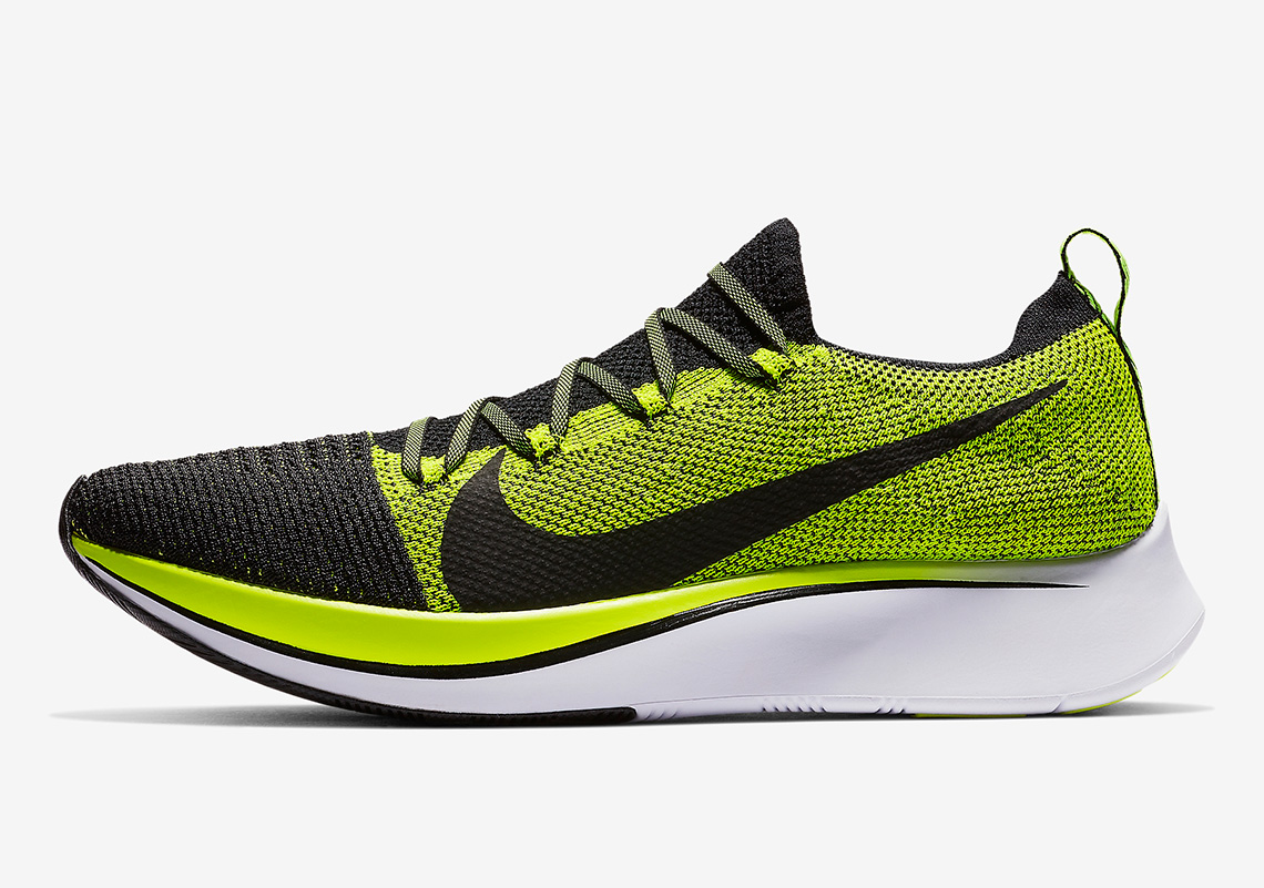 Nike Zoom Fly Flyknit Volt Bv6103 002 2