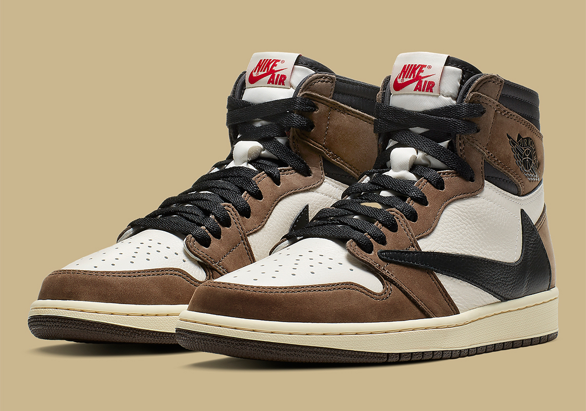 Official Images Of The Travis Scott x Air Jordan 1 Retro High OG