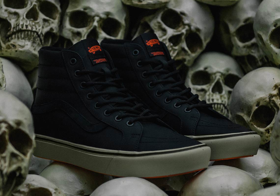 Vans Darkside Inititive Sk8 Hi 3