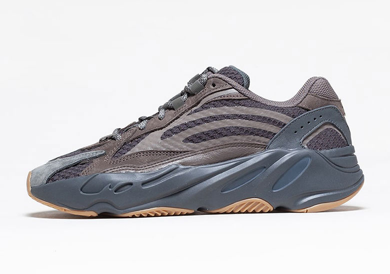 Adidas Yeezy Boost 700v2 Geode Eg6860 1