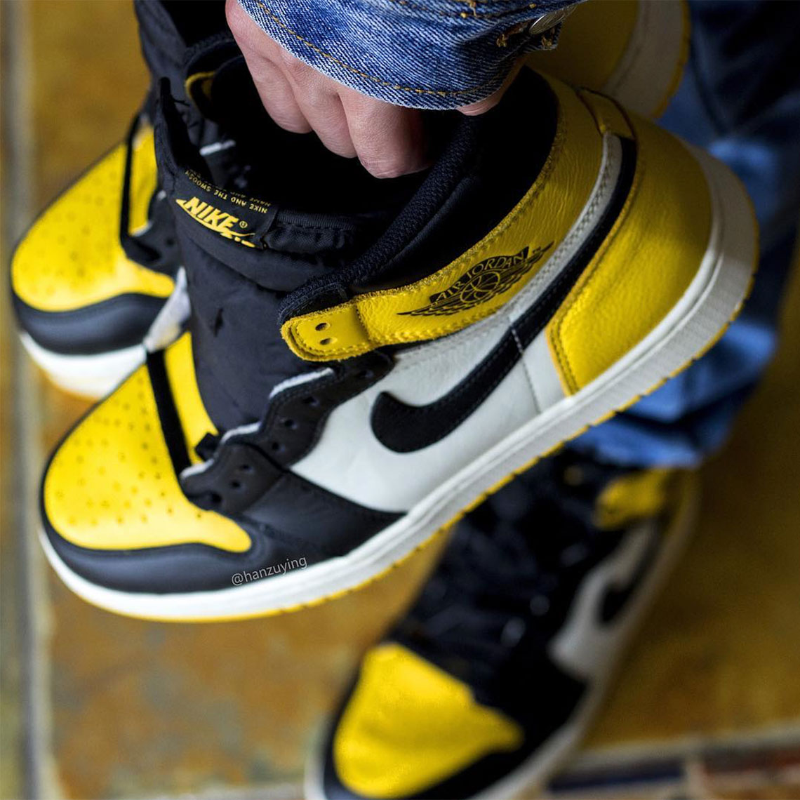 Air Jordan 1 Yellow Toe Ar1020 700 15