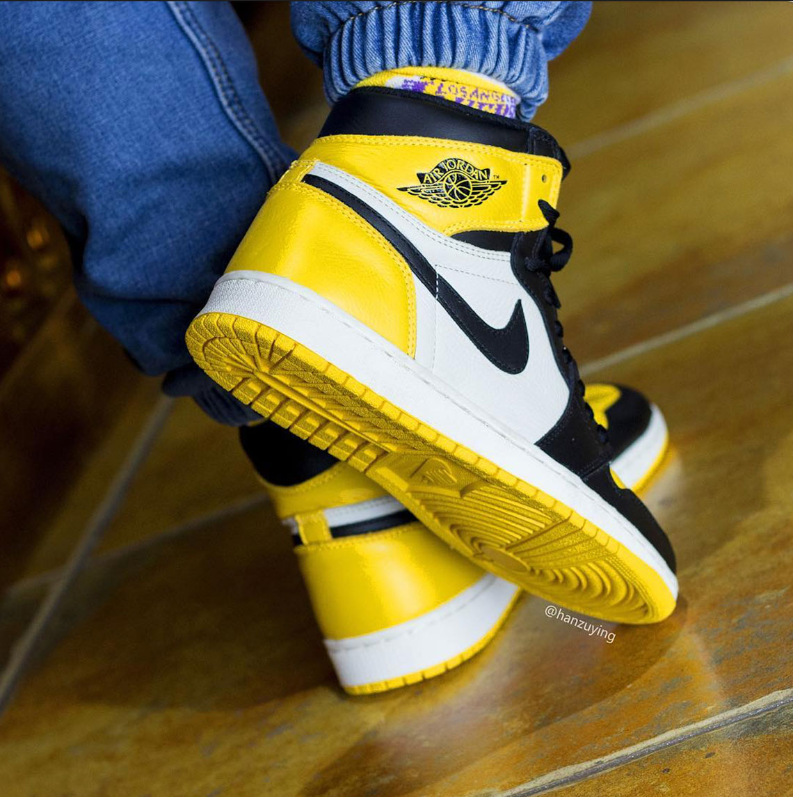 Air Jordan 1 Yellow Toe Ar1020 700 7