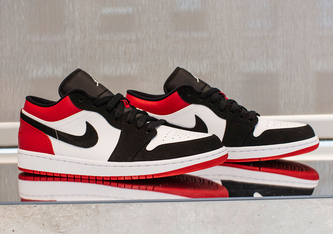 Jordan 1 Black Toe Low 3