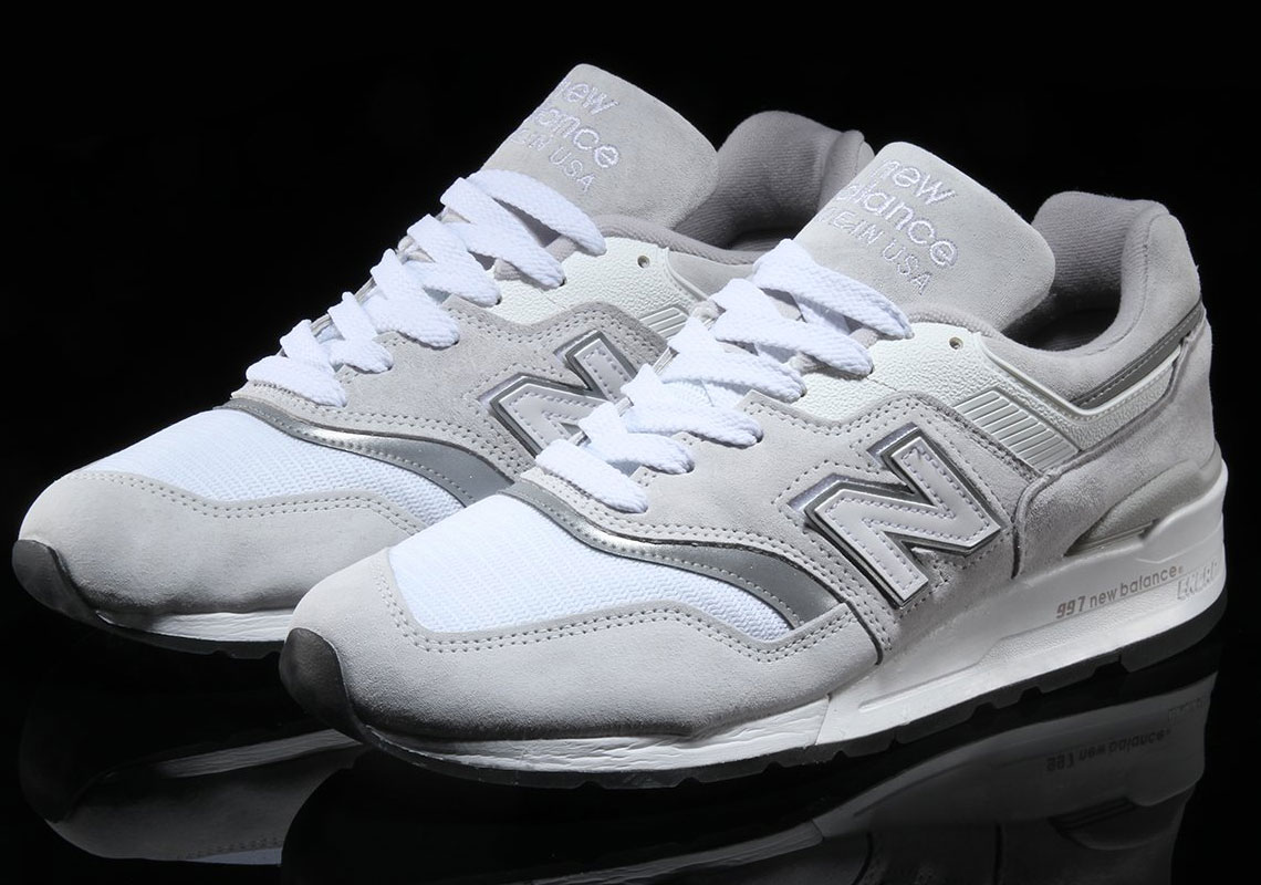 New Balance 997 Grey Velcro Logo 2